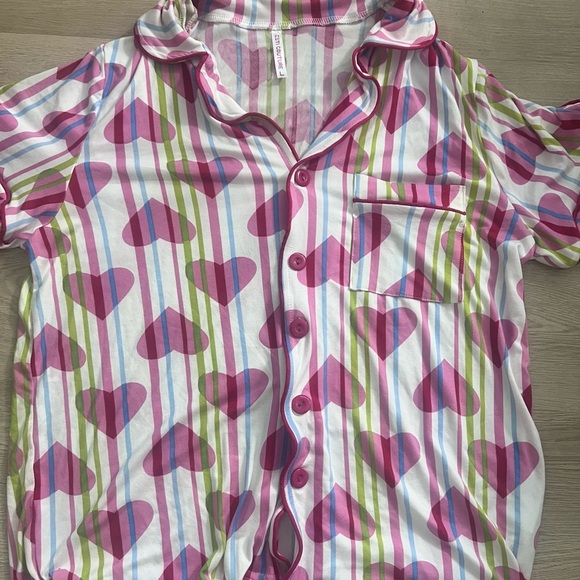 Pink Heart Women’s Pajamas Short Set Size Large - Picture 3 of 6